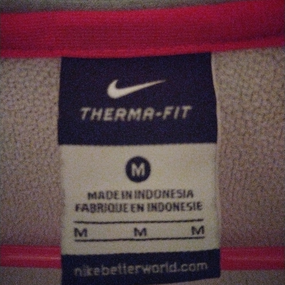Nike pull over - Picture 4 of 4